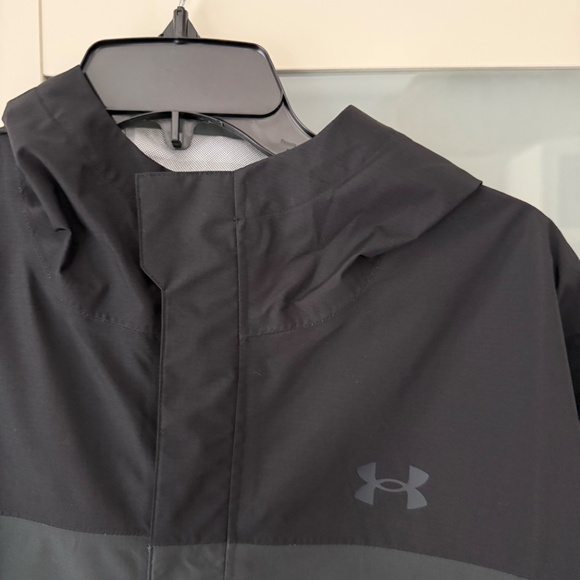 NEW Under Armour Men's Cloudstrike Colorblock Jacket - Picture 2 of 5